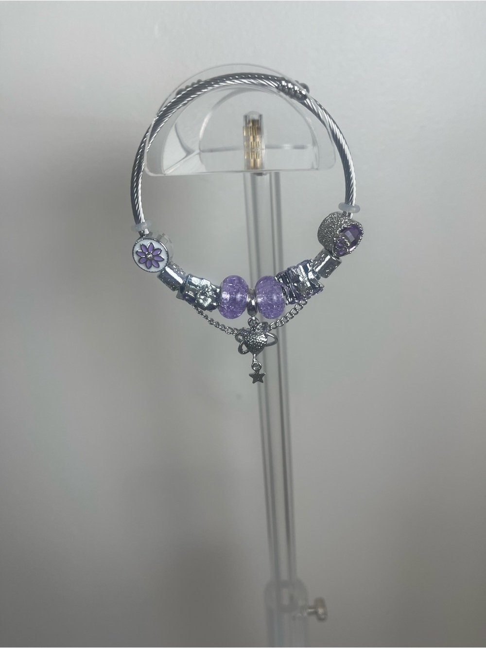Source Unknown Silver Charm Bracelet with Lavender Beads